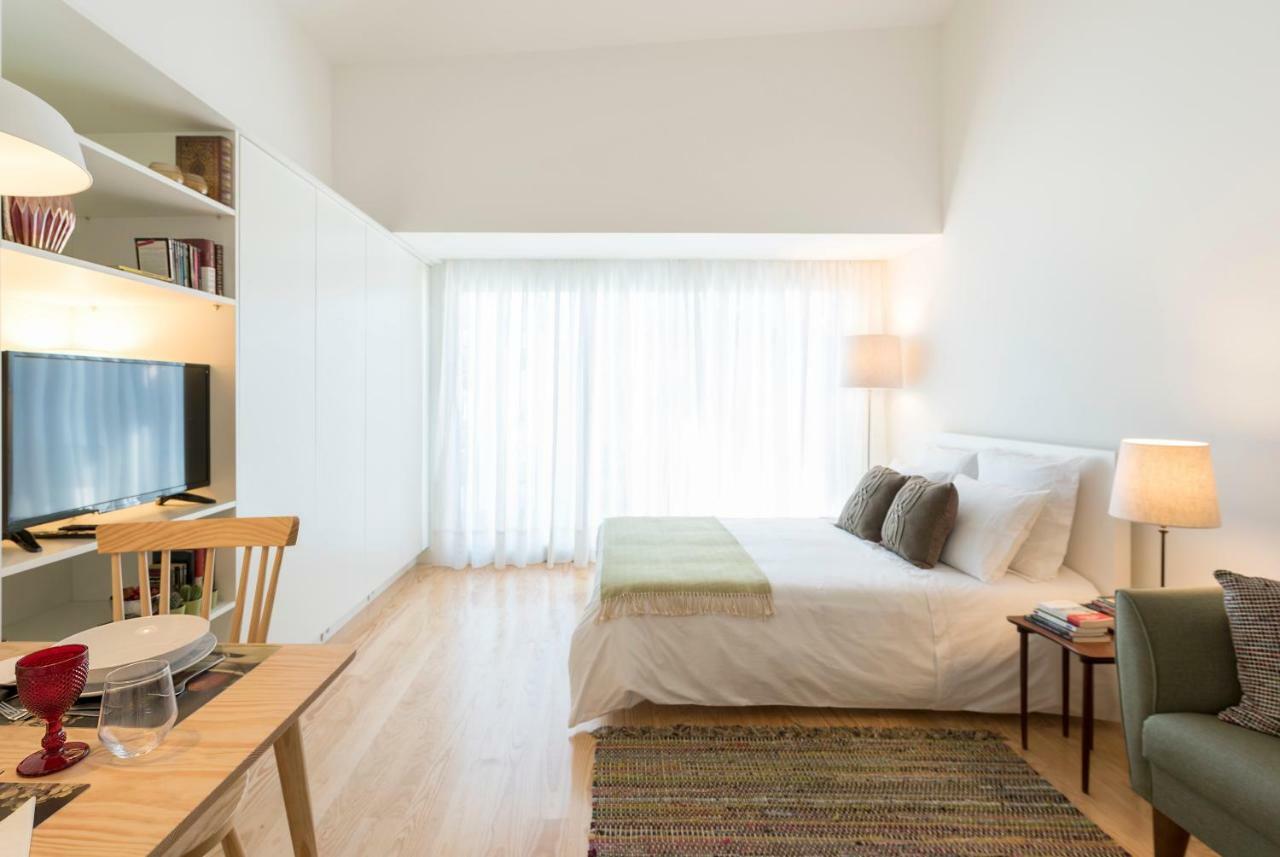 Bright Downtown Apartment Porto Exterior foto